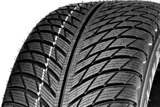 235/40R19 Michelin Pilot Alpin 5   96 W használt téli gumiabroncs